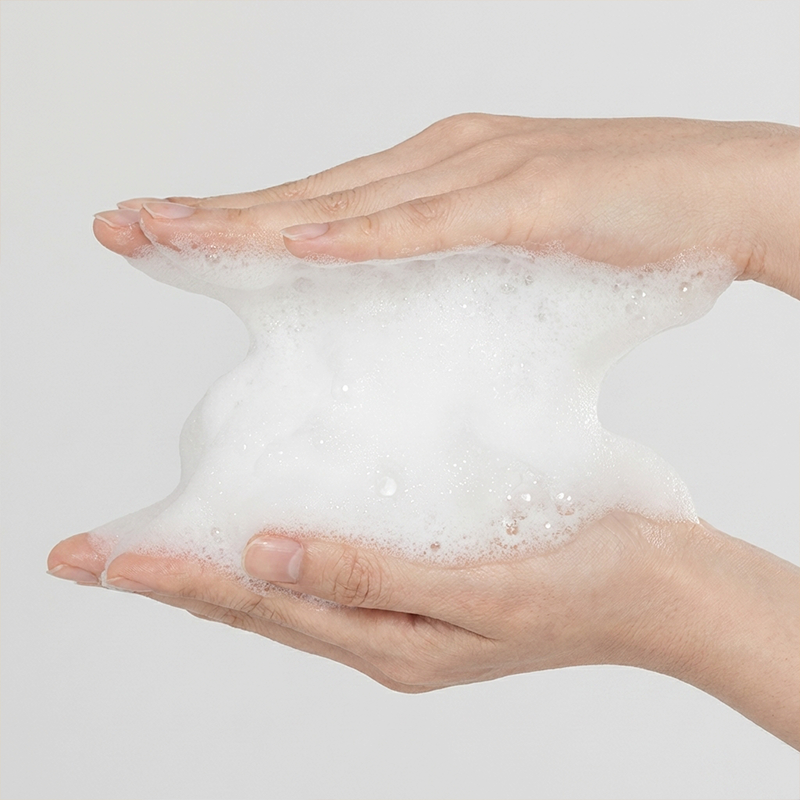 ZEROID Foaming Cleanser – Hypoallergenic Gentle Wash | Auntie Kim